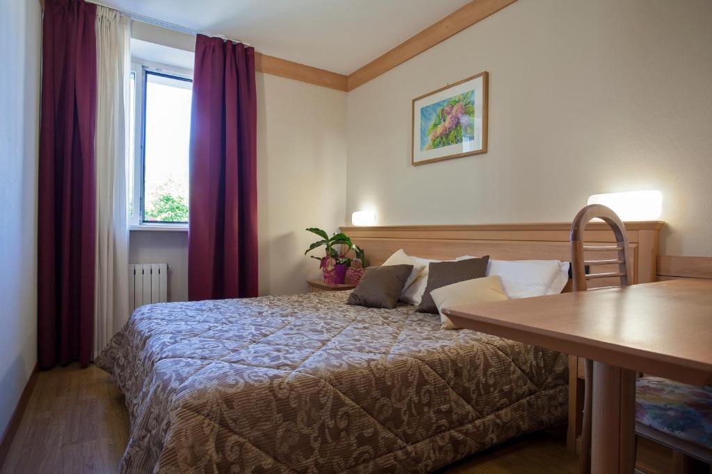 Hotel Vittoria Фольгария Номер фото