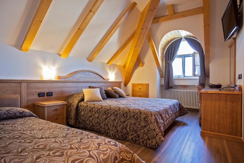 Hotel Vittoria Фольгария Номер фото